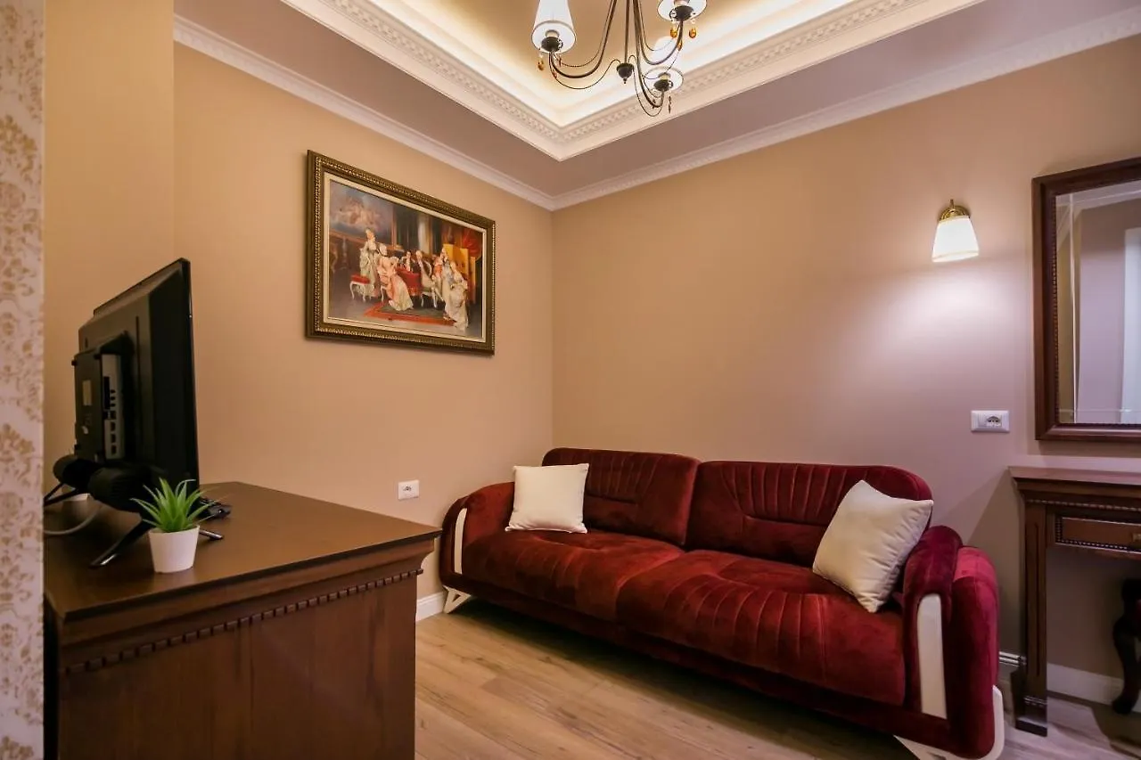 Legacy Boutique Hotel Korce