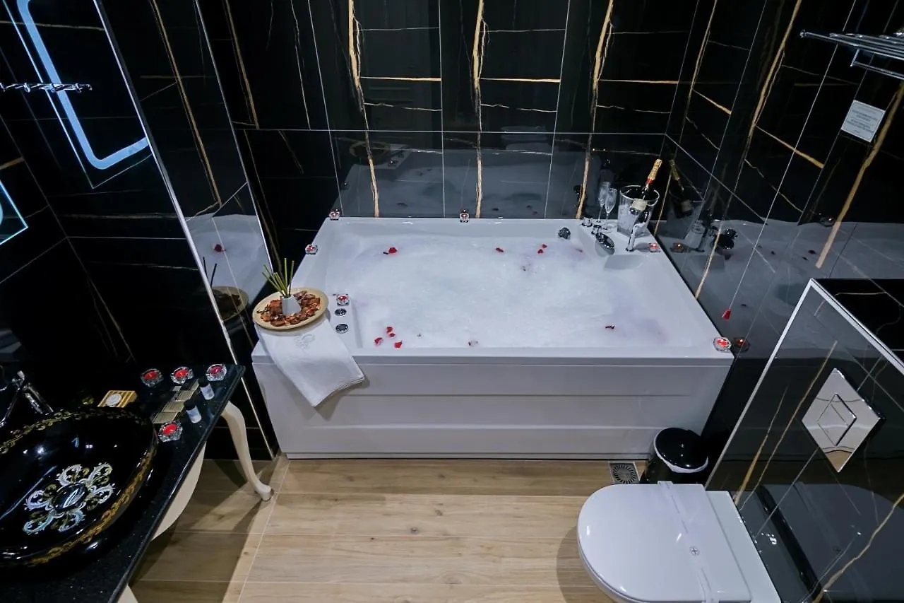 Legacy Boutique Hotel Korce