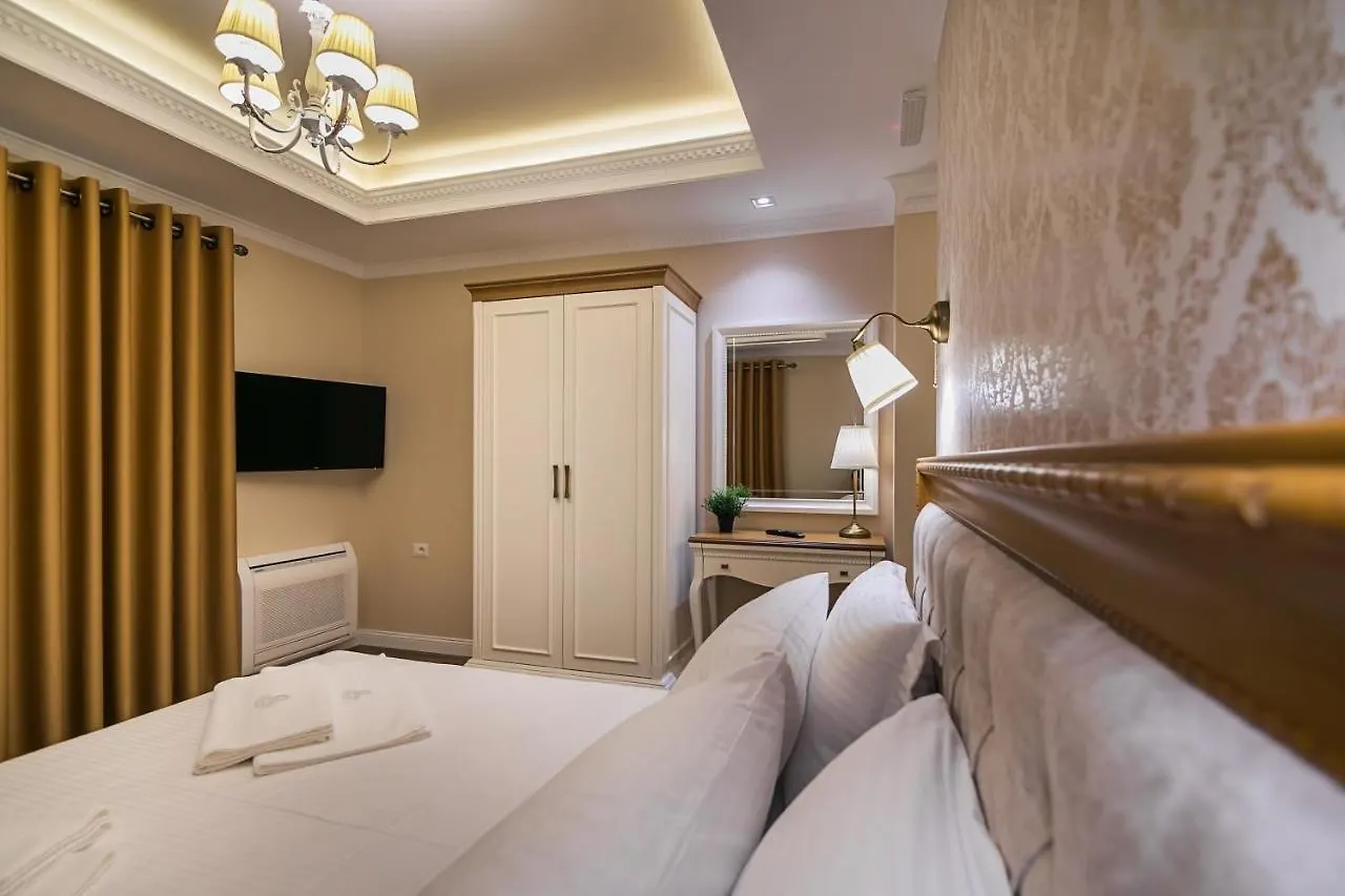 Legacy Boutique Hotel Korce