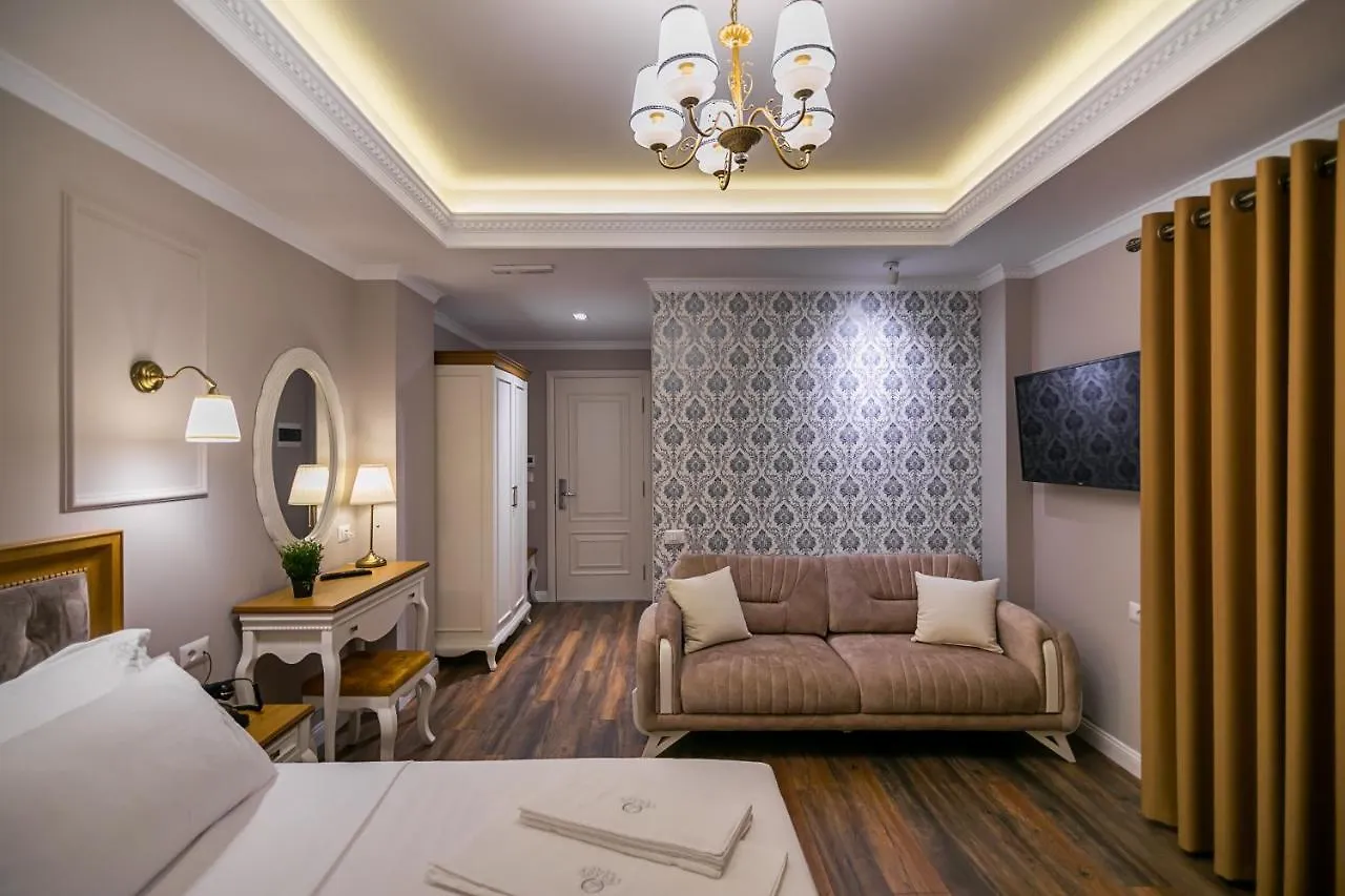 Legacy Boutique Hotel Korce