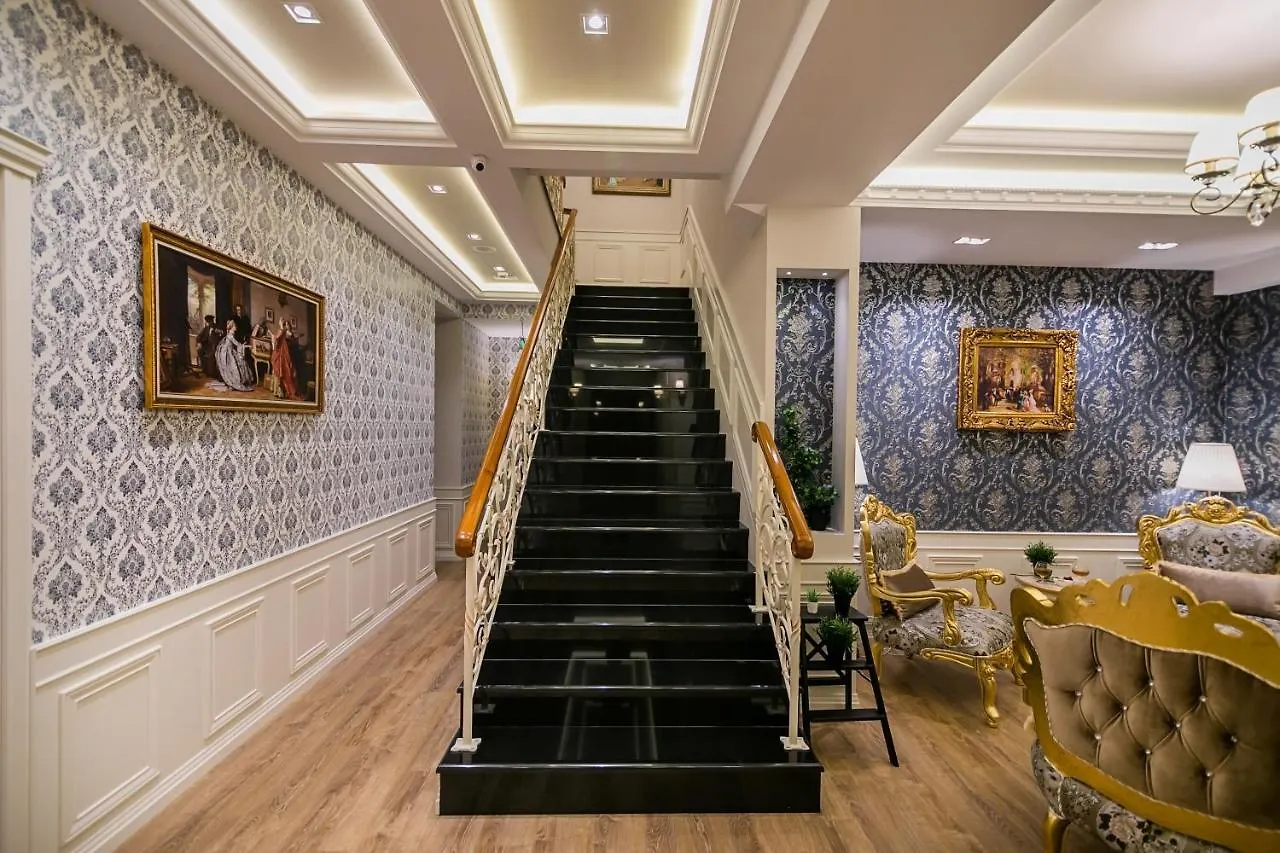 Legacy Boutique Hotel Korce