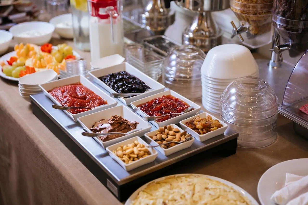 Legacy Boutique Hotel Korce